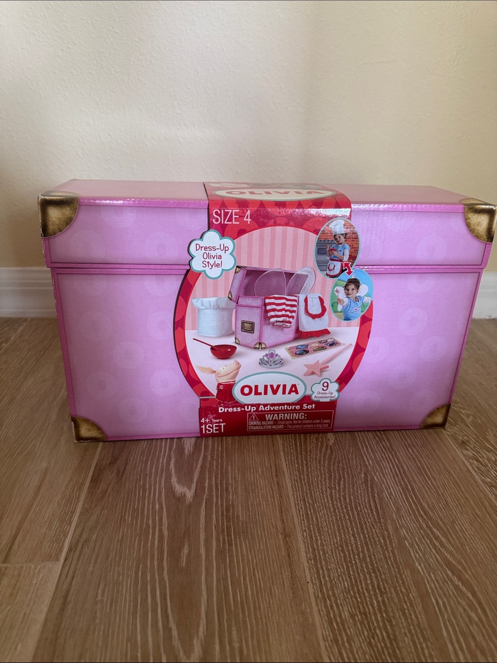 NIB Olivia Dress Up Adventure Set